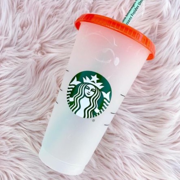 Starbucks color changing cup